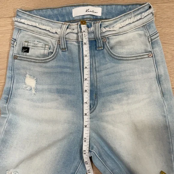 KanCan light wash 24+NWT - Picture 10 of 12